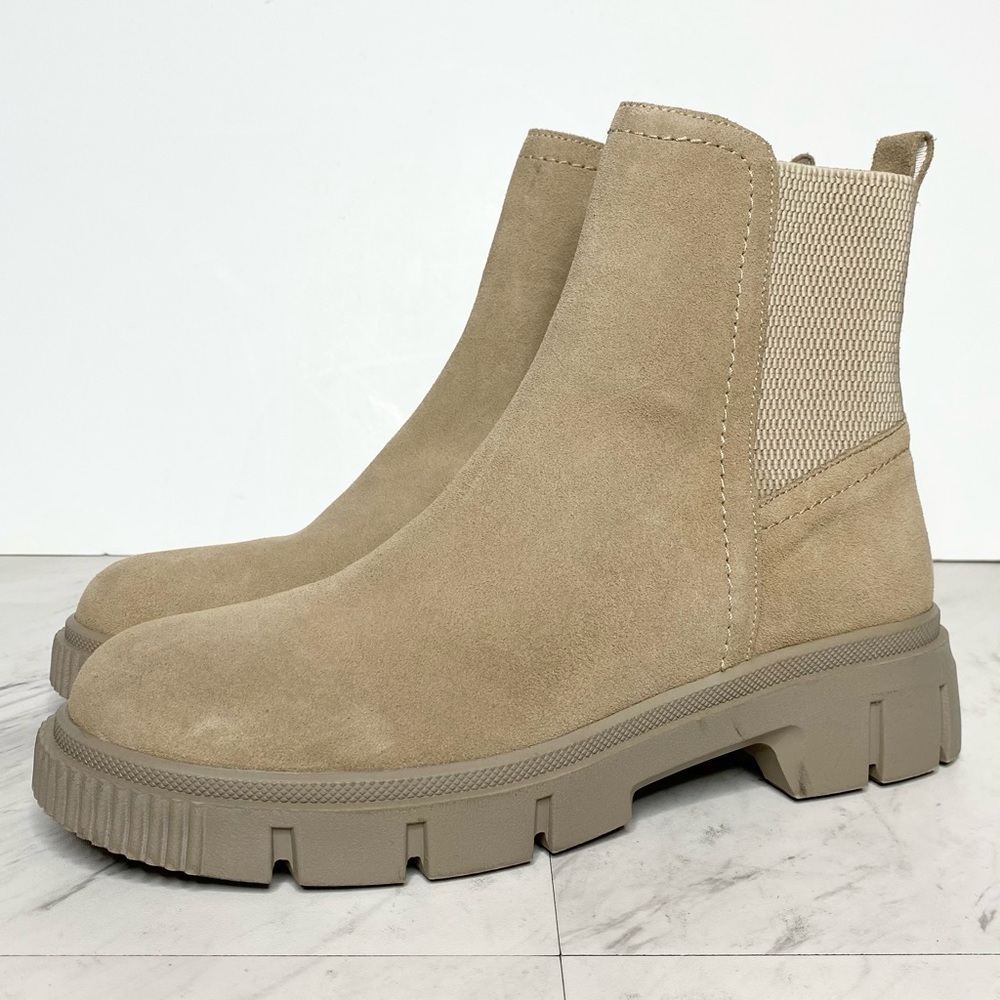Blondo Bandit Sand Suede Waterproof Boot 10M